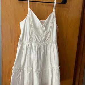 Like New Francesca’s white dress L